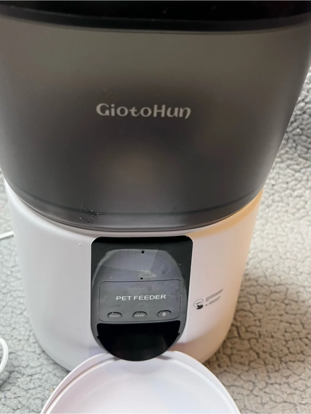 GiotoHun Automatic Pet Feeder For Dry Food Only Dogs Or Cat Food